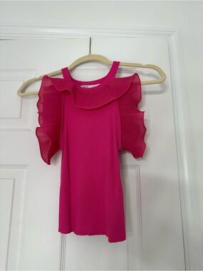 Zara Fuchsia Ruffle Cold-Shoulder Tank
